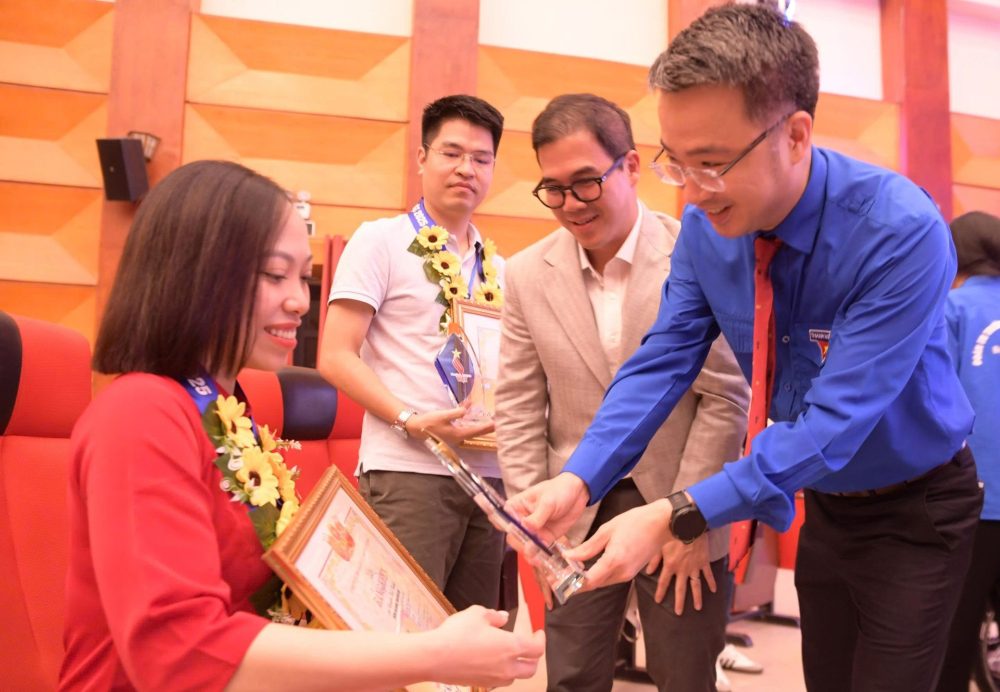 “Tỏa sáng Nghị lực Việt” 2025: Vinh danh 25 gương thanh niên khuyết tật tiêu biểu “Tỏa sáng Nghị lực Việt” 2025: Vinh danh 25 gương thanh niên khuyết tật tiêu biểu