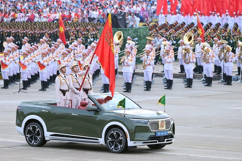 TỔNG THUẬT: Lễ Tổng duyệt chương trình diễu binh, diễu hành kỷ niệm 80 năm Quốc khánh 2/9 TỔNG THUẬT: Lễ Tổng duyệt chương trình diễu binh, diễu hành kỷ niệm 80 năm Quốc khánh 2/9