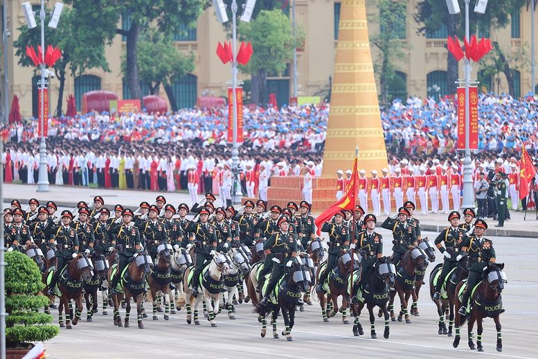 TỔNG THUẬT: Lễ Tổng duyệt chương trình diễu binh, diễu hành kỷ niệm 80 năm Quốc khánh 2/9 TỔNG THUẬT: Lễ Tổng duyệt chương trình diễu binh, diễu hành kỷ niệm 80 năm Quốc khánh 2/9
