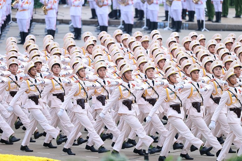 TỔNG THUẬT: Lễ Tổng duyệt chương trình diễu binh, diễu hành kỷ niệm 80 năm Quốc khánh 2/9 TỔNG THUẬT: Lễ Tổng duyệt chương trình diễu binh, diễu hành kỷ niệm 80 năm Quốc khánh 2/9