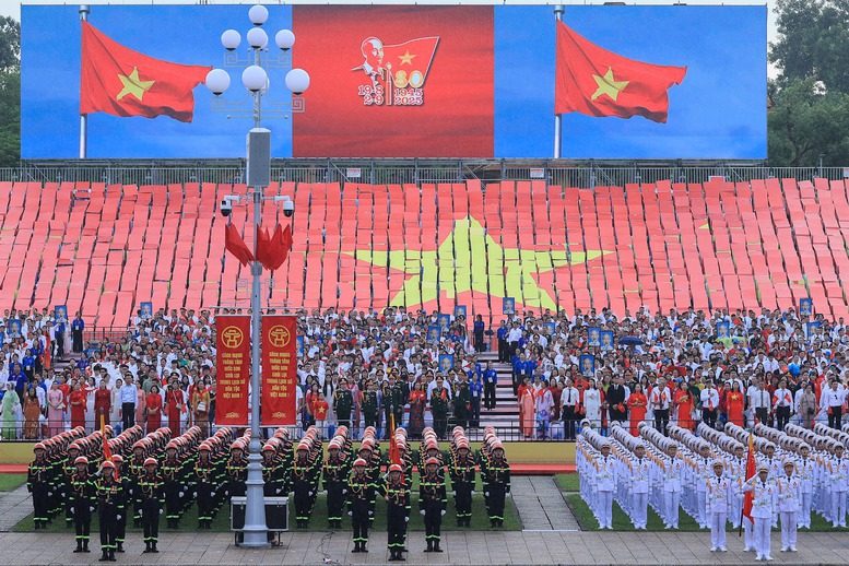 TỔNG THUẬT: Lễ Tổng duyệt chương trình diễu binh, diễu hành kỷ niệm 80 năm Quốc khánh 2/9 TỔNG THUẬT: Lễ Tổng duyệt chương trình diễu binh, diễu hành kỷ niệm 80 năm Quốc khánh 2/9