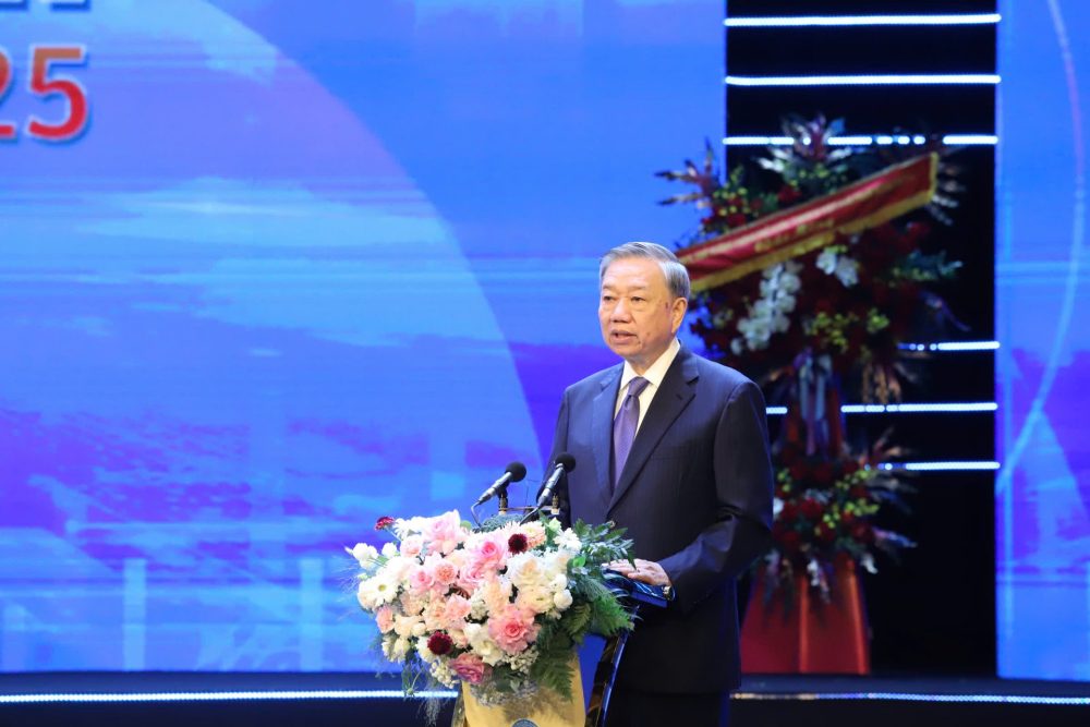 Tổng Bí thư: Ngành tài chính tiên phong đổi mới và phát triển kinh tế Tổng Bí thư: Ngành tài chính tiên phong đổi mới và phát triển kinh tế