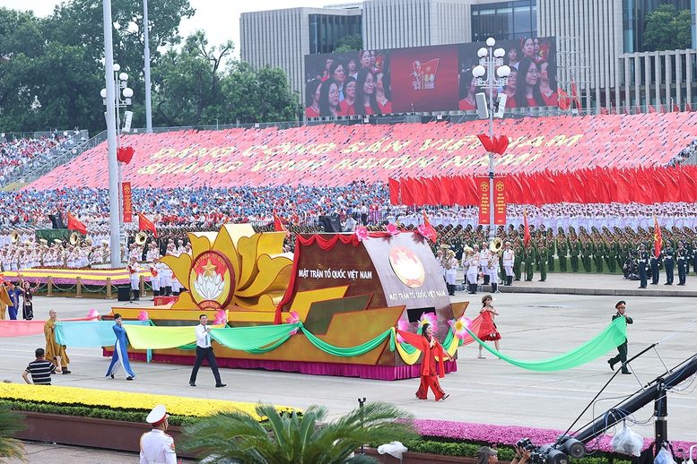 TỔNG THUẬT: Lễ Tổng duyệt chương trình diễu binh, diễu hành kỷ niệm 80 năm Quốc khánh 2/9 TỔNG THUẬT: Lễ Tổng duyệt chương trình diễu binh, diễu hành kỷ niệm 80 năm Quốc khánh 2/9