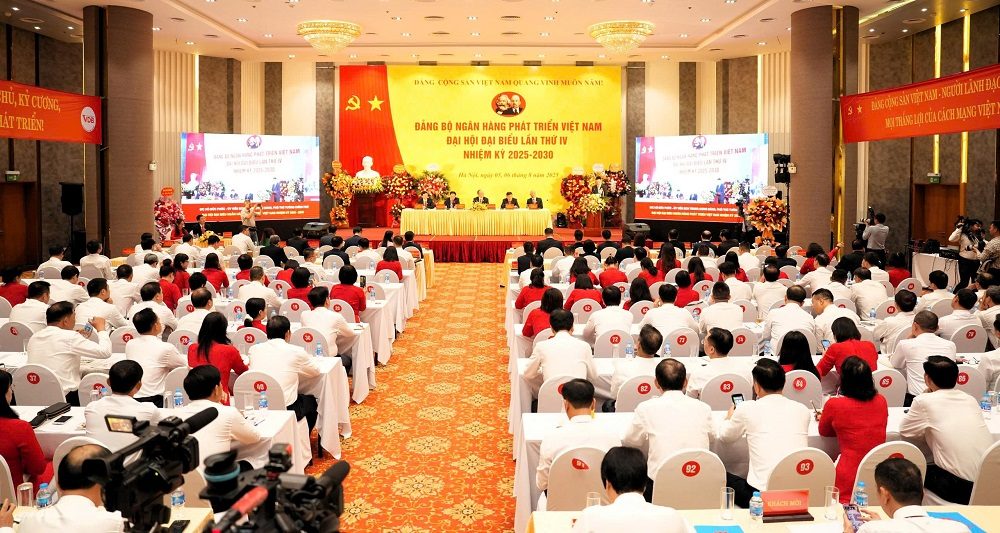 Đại hội Đại biểu Đảng bộ VDB lần thứ IV, nhiệm kỳ 2025 - 2030 thành công tốt đẹp Đại hội Đại biểu Đảng bộ VDB lần thứ IV, nhiệm kỳ 2025 - 2030 thành công tốt đẹp