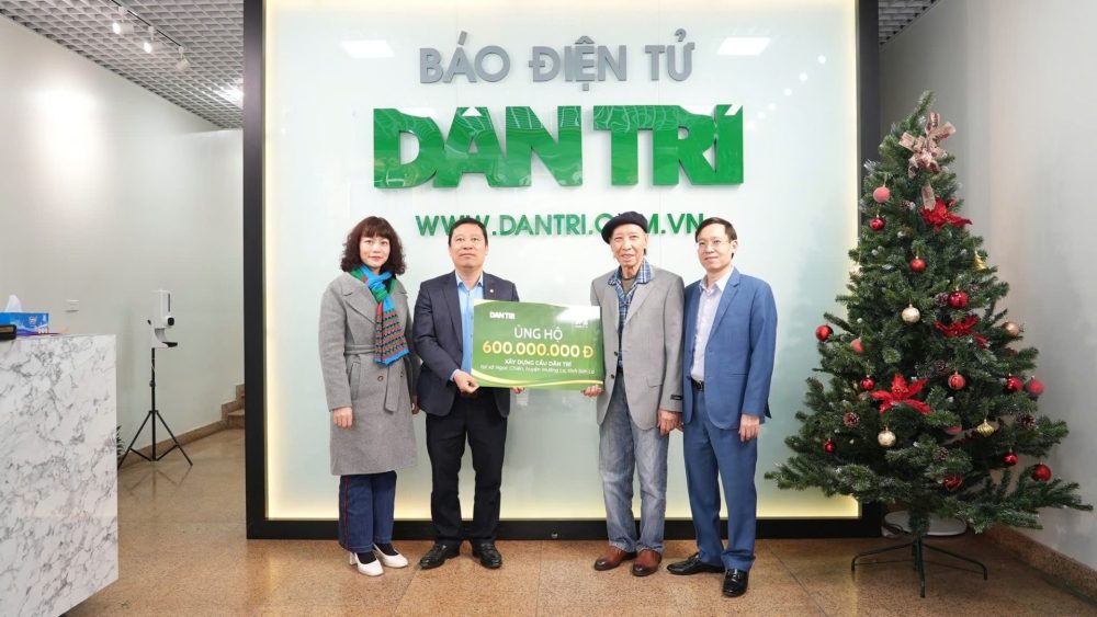 MAY 10 – Đẳng cấp luôn được khẳng định MAY 10 – Đẳng cấp luôn được khẳng định