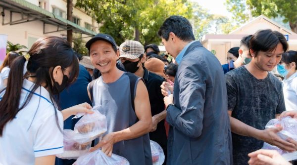 Gửi trao diệu kỳ - Hành trình lan toả yêu thương của Shinhan Life Việt Nam