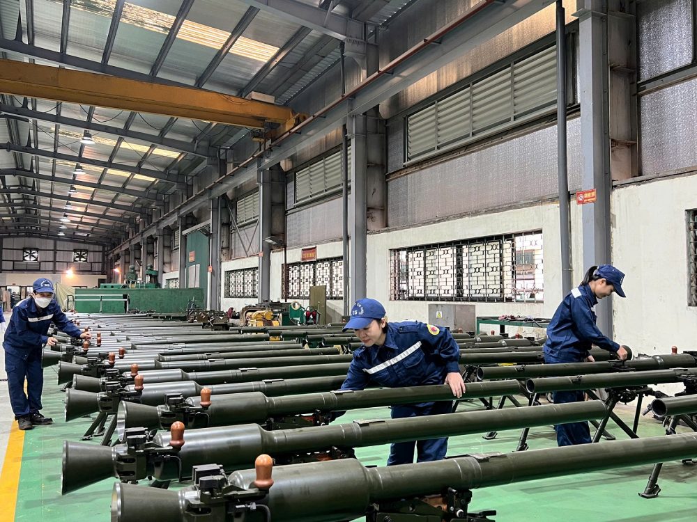 Nhà máy Z125 - Khẳng định vị thế trong sản xuất công nghiệp quốc phòng và xuất khẩu Nhà máy Z125 - Khẳng định vị thế trong sản xuất công nghiệp quốc phòng và xuất khẩu