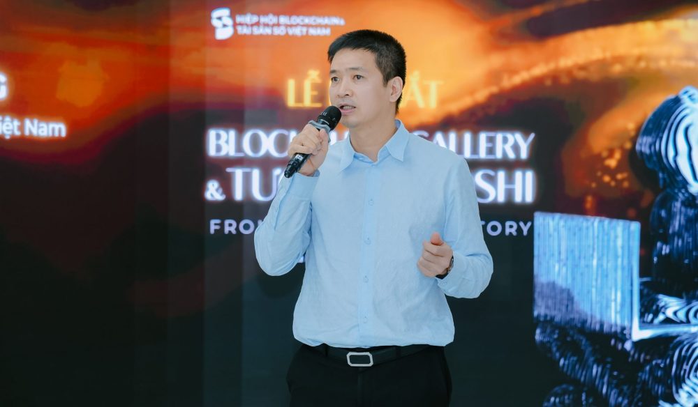 Tượng Satoshi thứ 5 trên thế giới chính thức về Việt Nam Tượng Satoshi thứ 5 trên thế giới chính thức về Việt Nam