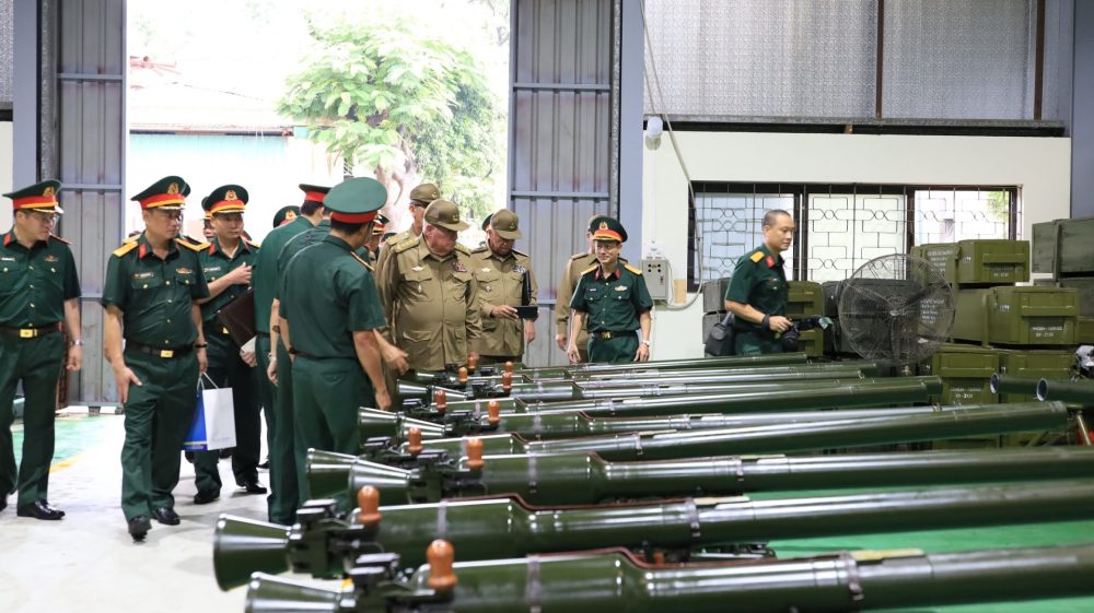 Nhà máy Z125 - Khẳng định vị thế trong sản xuất công nghiệp quốc phòng và xuất khẩu Nhà máy Z125 - Khẳng định vị thế trong sản xuất công nghiệp quốc phòng và xuất khẩu