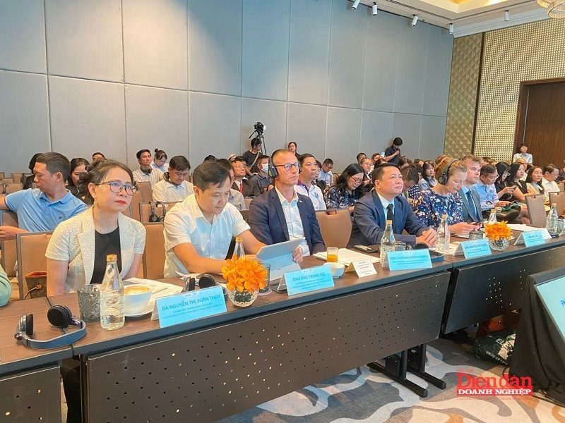 Chuyển đổi xanh: Cơ hội thúc đẩy đa dạng, bình đẳng và hòa nhập Chuyển đổi xanh: Cơ hội thúc đẩy đa dạng, bình đẳng và hòa nhập