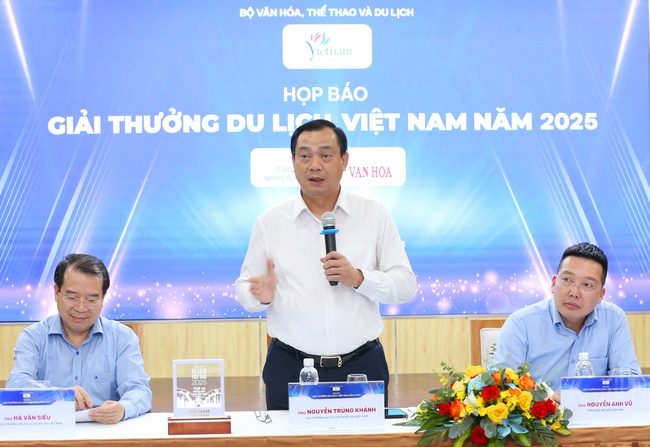 Công bố Giải thưởng Du lịch Việt Nam năm 2025 Công bố Giải thưởng Du lịch Việt Nam năm 2025