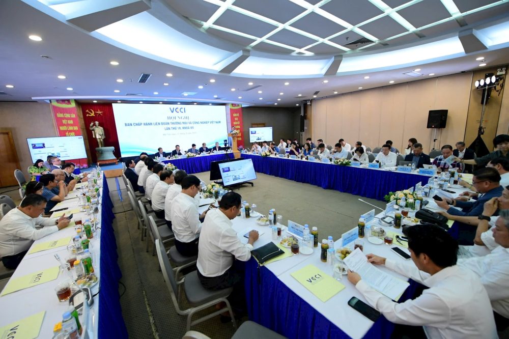 8 tháng đầu năm, hoạt động của VCCI đạt được nhiều kết quả tích cực 8 tháng đầu năm, hoạt động của VCCI đạt được nhiều kết quả tích cực