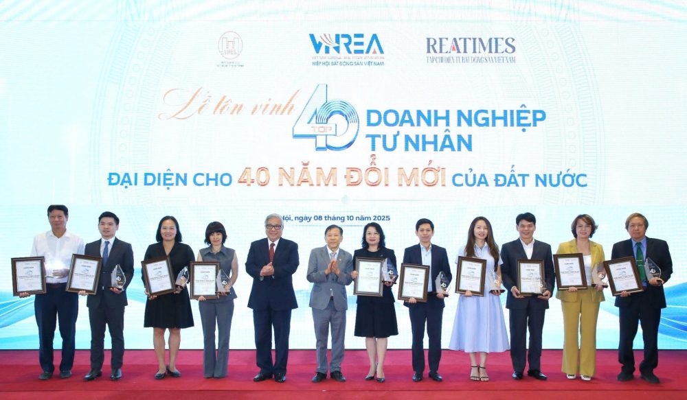 Xây dựng và phát huy sức mạnh của đội ngũ doanh nghiệp dân tộc vì khát vọng Việt Nam thịnh vượng Xây dựng và phát huy sức mạnh của đội ngũ doanh nghiệp dân tộc vì khát vọng Việt Nam thịnh vượng