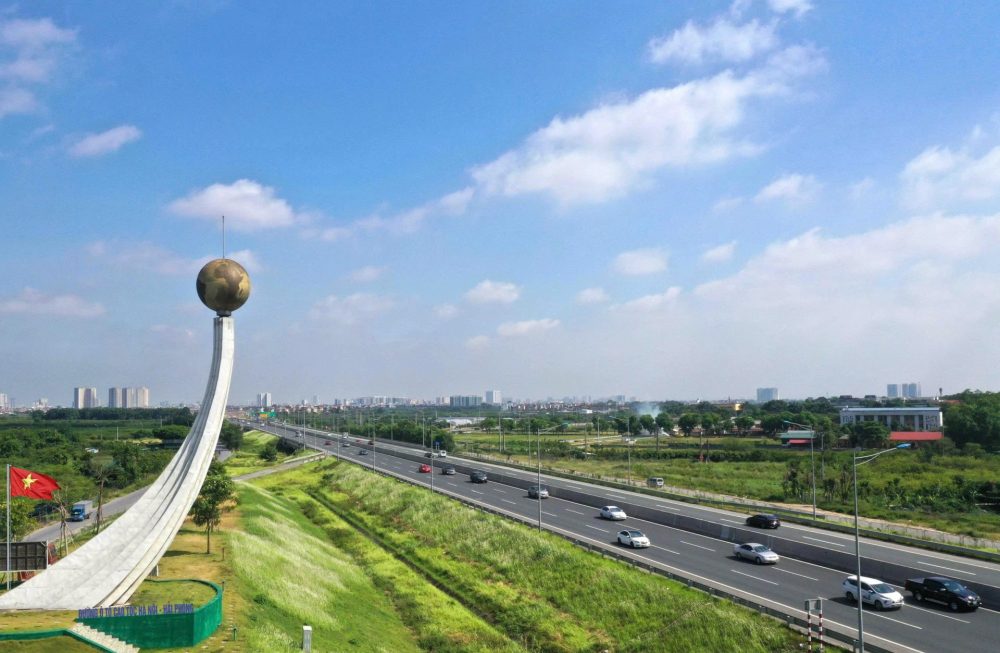 VDB đẩy mạnh phong trào thi đua, phấn đấu hoàn thành nhiệm vụ cơ cấu lại hoạt động VDB đẩy mạnh phong trào thi đua, phấn đấu hoàn thành nhiệm vụ cơ cấu lại hoạt động