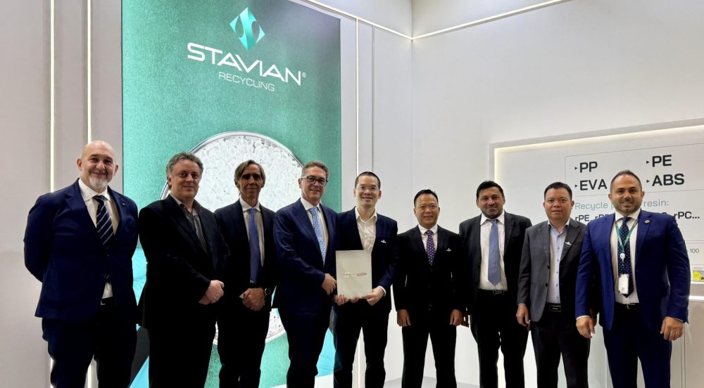 Công ty Cổ phần Nhựa tái chế Stavian ký kết biên bản ghi nhớ hợp tác với Starlinger và Amut Công ty Cổ phần Nhựa tái chế Stavian ký kết biên bản ghi nhớ hợp tác với Starlinger và Amut