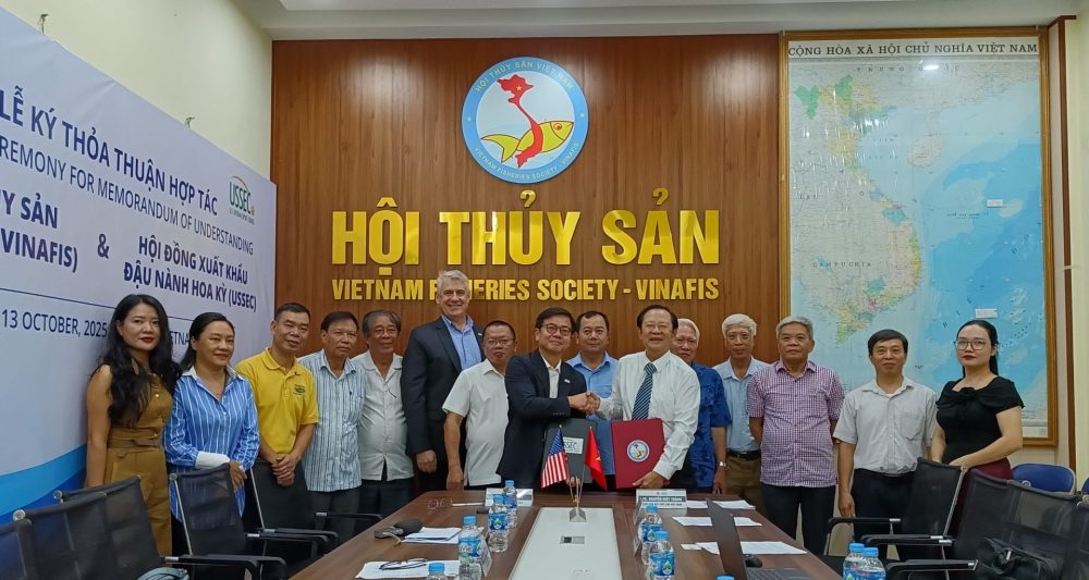 Hội Thuỷ sản Việt Nam ký kết hợp tác với Hội đồng Xuất khẩu đậu nành Hoa Kỳ Hội Thuỷ sản Việt Nam ký kết hợp tác với Hội đồng Xuất khẩu đậu nành Hoa Kỳ
