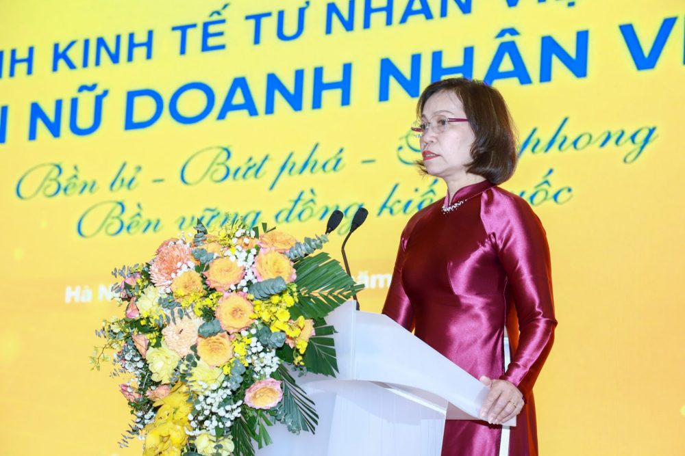 Diễn đàn Nữ doanh nhân Việt Nam: Bền bỉ - Bứt phá - Tiên phong - Bền vững đồng kiến quốc Diễn đàn Nữ doanh nhân Việt Nam: Bền bỉ - Bứt phá - Tiên phong - Bền vững đồng kiến quốc