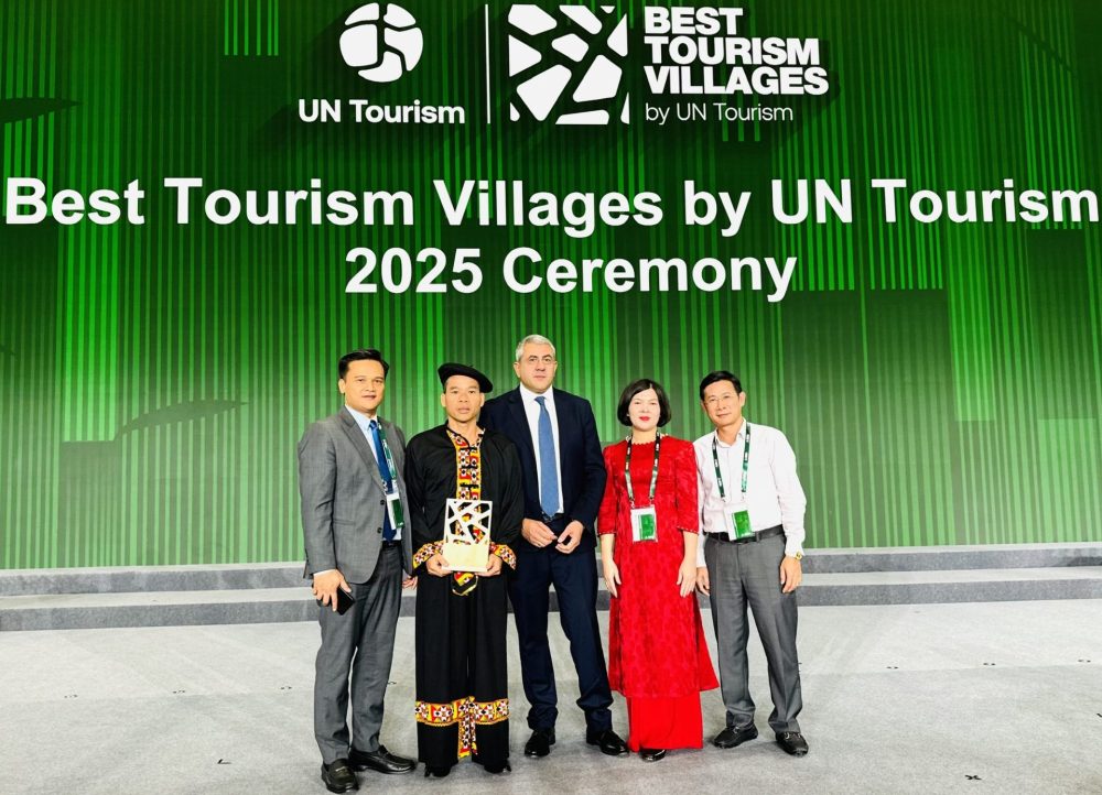Thôn Lô Lô Chải được vinh danh “Làng du lịch tốt nhất thế giới năm 2025” Thôn Lô Lô Chải được vinh danh “Làng du lịch tốt nhất thế giới năm 2025”