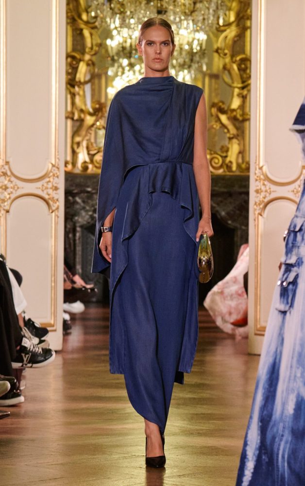 GVLUX ra mắt bộ sưu tập đầu tay “The Echoes” tại Paris Fashion Week