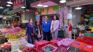 Giá trị lớn nhất của hành trình du học là ở những trái tim ta đã chạm vào, bằng sự sẻ chia và yêu thương Giá trị lớn nhất của hành trình du học là ở những trái tim ta đã chạm vào, bằng sự sẻ chia và yêu thương