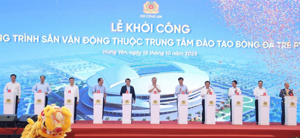 Tổng Bí thư Tô Lâm dự lễ khởi công xây dựng sân vận động tiên tiến hàng đầu thế giới Tổng Bí thư Tô Lâm dự lễ khởi công xây dựng sân vận động tiên tiến hàng đầu thế giới