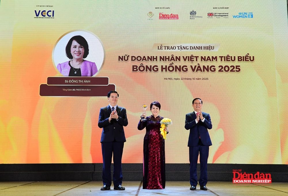 Vinh danh Top 10 Bông Hồng Vàng 2025 Vinh danh Top 10 Bông Hồng Vàng 2025