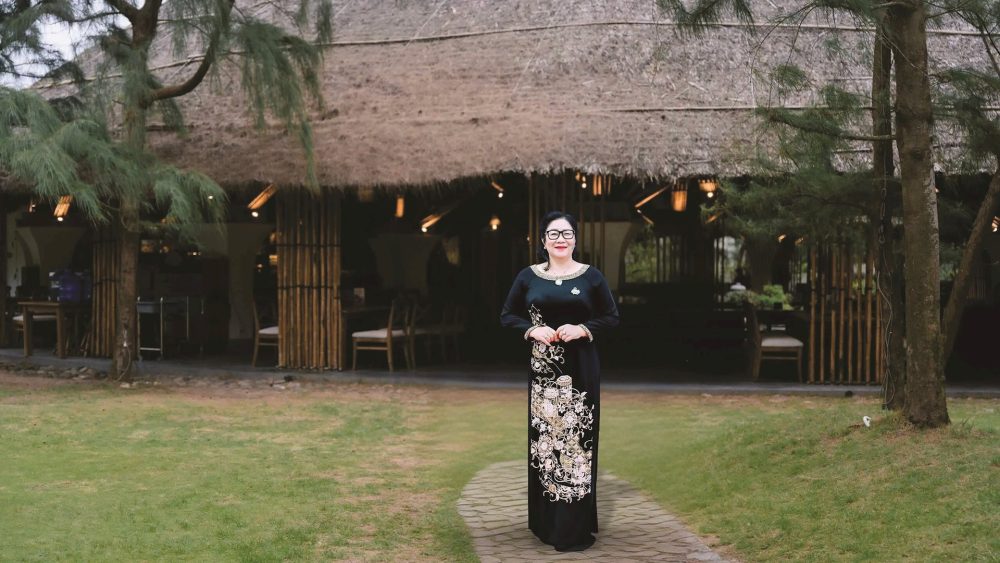 CEO Nguyễn Thị Nga:  CEO Nguyễn Thị Nga: