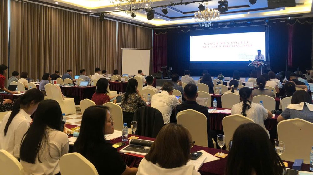 Tăng cường năng lực hỗ trợ doanh nghiệp nhỏ và vừa trong hoạt động xúc tiến thương mại