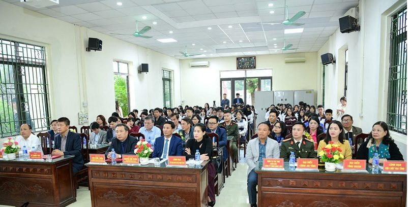 Lan tỏa tinh thần “Thượng tôn pháp luật” trong học đường