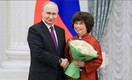 Tổng thống Nga Vladimir Putin: “Các dự án của bà Thái Hương góp phần tăng cường hợp tác chiến lược giữa hai nước” Tổng thống Nga Vladimir Putin: “Các dự án của bà Thái Hương góp phần tăng cường hợp tác chiến lược giữa hai nước”