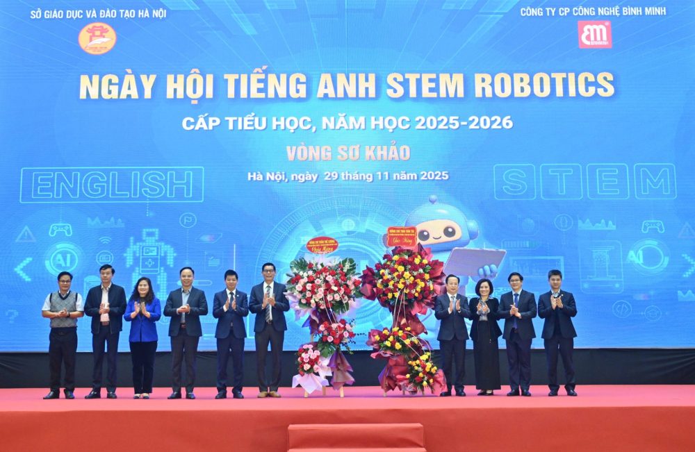 Ngày hội Tiếng Anh STEM Robotics 2025 – 2026 chính thức khởi tranh tại Hà Nội