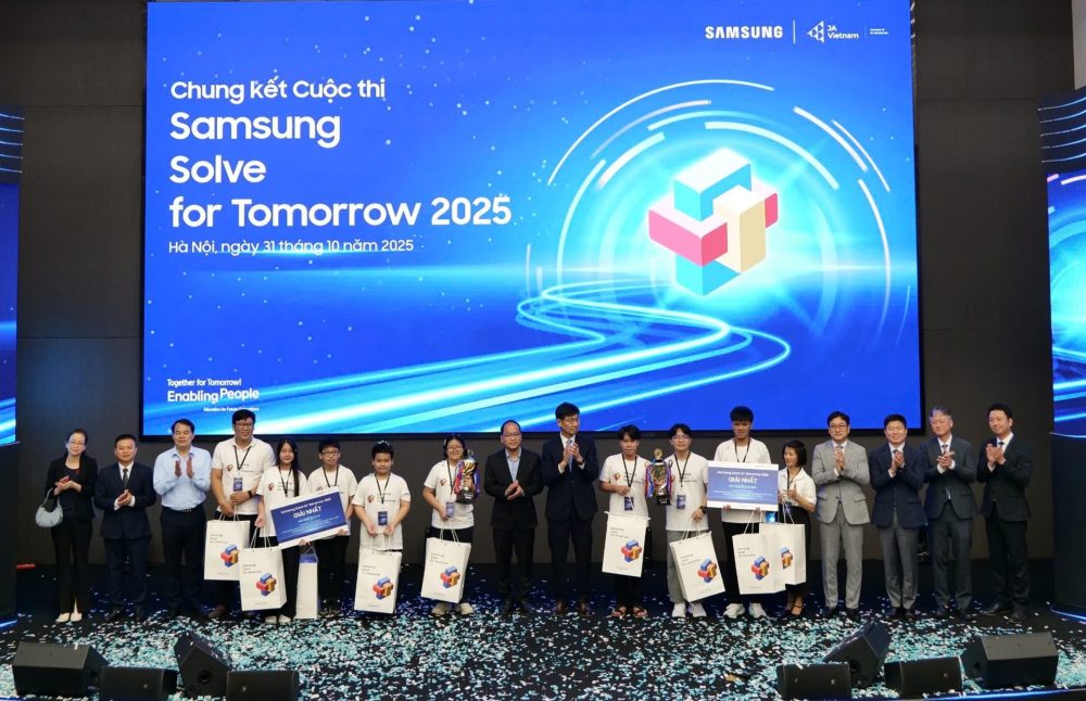 Samsung Việt Nam trao giải cuộc thi Samsung Solve for Tomorrow 2025 Samsung Việt Nam trao giải cuộc thi Samsung Solve for Tomorrow 2025