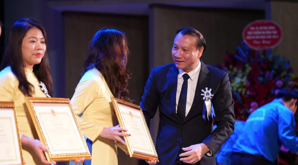 Khoa Quản lý Giáo dục - Trường Đại học Sư phạm Hà Nội kỷ niệm 20 năm thành lập Khoa Quản lý Giáo dục - Trường Đại học Sư phạm Hà Nội kỷ niệm 20 năm thành lập