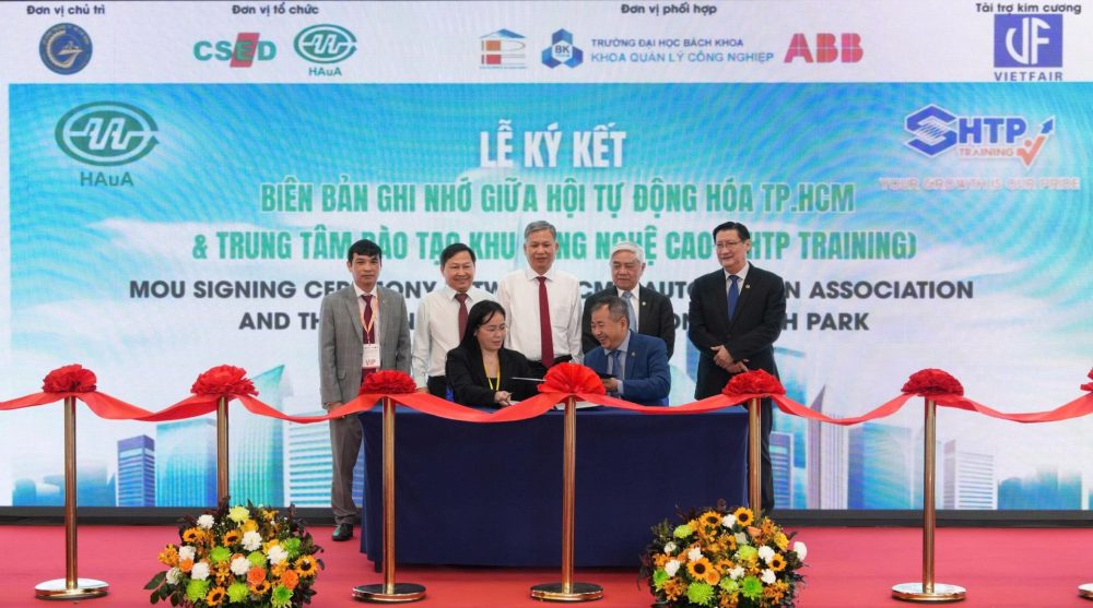 Dấu mốc 30 năm: HAuA khẳng định vai trò dẫn dắt trong cộng đồng tự động hóa TP.HCM Dấu mốc 30 năm: HAuA khẳng định vai trò dẫn dắt trong cộng đồng tự động hóa TP.HCM