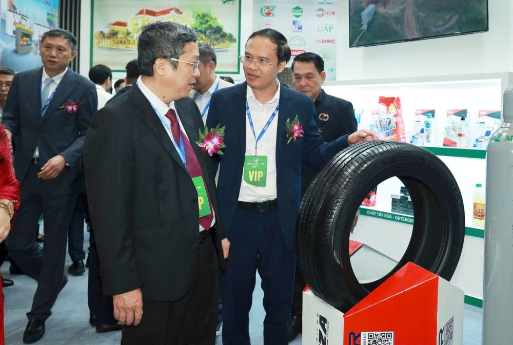 RUBBER TECH VIETNAM 2025: Cơ hội mở rộng thị trường cho doanh nghiệp cao su Việt Nam RUBBER TECH VIETNAM 2025: Cơ hội mở rộng thị trường cho doanh nghiệp cao su Việt Nam