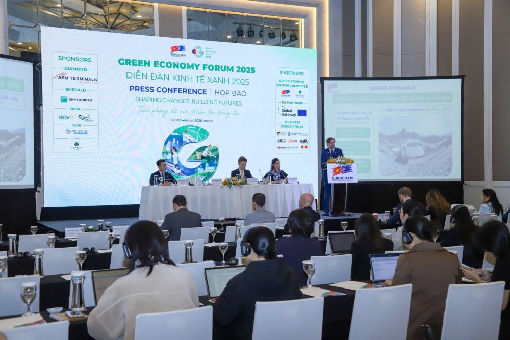 EuroCham tuyên bố Diễn đàn Kinh tế Xanh 2025: Tiên Phong Đổi Mới, Tăng tốc Chuyển Đổi Net Zero Việt Nam EuroCham tuyên bố Diễn đàn Kinh tế Xanh 2025: Tiên Phong Đổi Mới, Tăng tốc Chuyển Đổi Net Zero Việt Nam