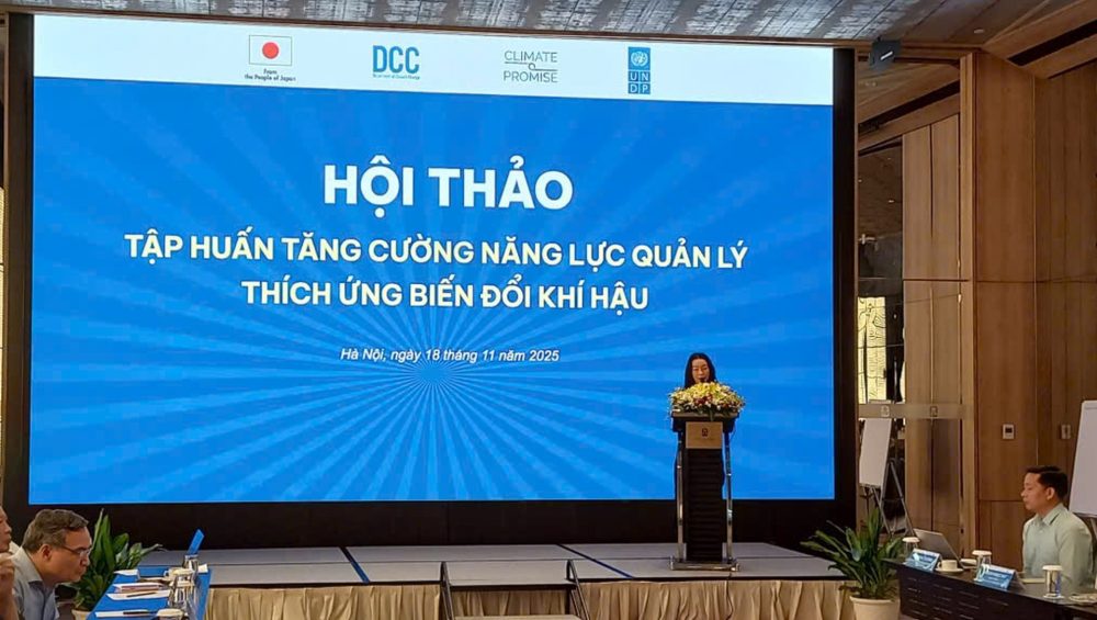Tăng cường năng lực quản lý thích ứng với biến đổi khí hậu cho các Bộ, ngành Tăng cường năng lực quản lý thích ứng với biến đổi khí hậu cho các Bộ, ngành