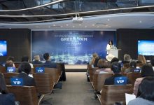 Tương lai của thị trường lao động không chỉ “ứng dụng AI” mà là “đồng hành cùng AI”