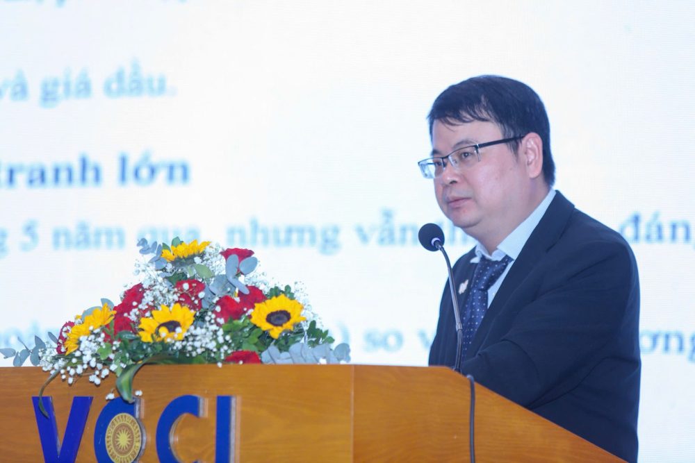 Hoàn thiện chính sách FDI thế hệ mới: Mở rộng không gian phát triển kinh tế vùng và thúc đẩy chuyển đổi xanh Hoàn thiện chính sách FDI thế hệ mới: Mở rộng không gian phát triển kinh tế vùng và thúc đẩy chuyển đổi xanh