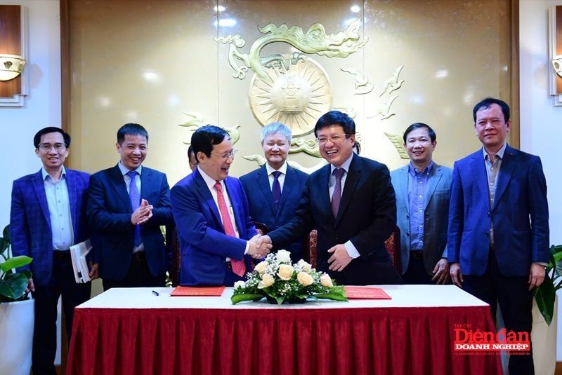 PGS TS Hồ Sỹ Hùng được bầu giữ chức Chủ tịch VCCI nhiệm kỳ 2021-2026