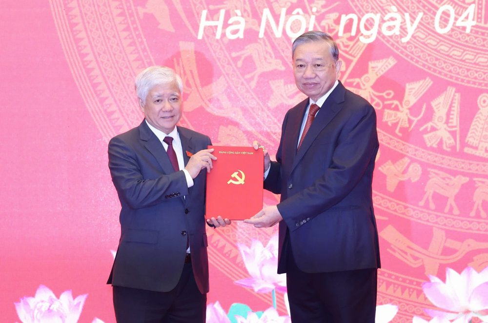 Ông Đỗ Văn Chiến làm Phó Bí thư thường trực Đảng ủy Quốc hội Ông Đỗ Văn Chiến làm Phó Bí thư thường trực Đảng ủy Quốc hội