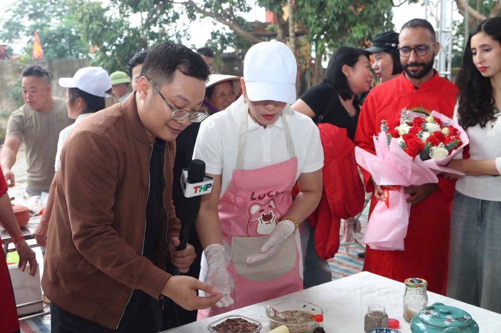 Vĩnh Thuận khai hội Rươi lần thứ nhất năm 2025: Từ sản vật phù sa đến di sản văn hóa