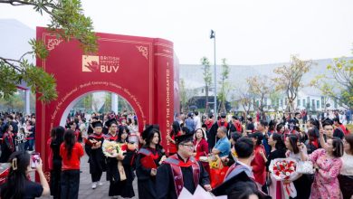 BUV trao bằng cho hơn 600 tân cử nhân, thạc sĩ theo chuẩn quốc tế