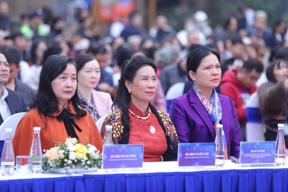 Khai mạc “Ngày hội Việt Nam hạnh phúc - Vietnam Happy Fest 2025” Khai mạc “Ngày hội Việt Nam hạnh phúc - Vietnam Happy Fest 2025”