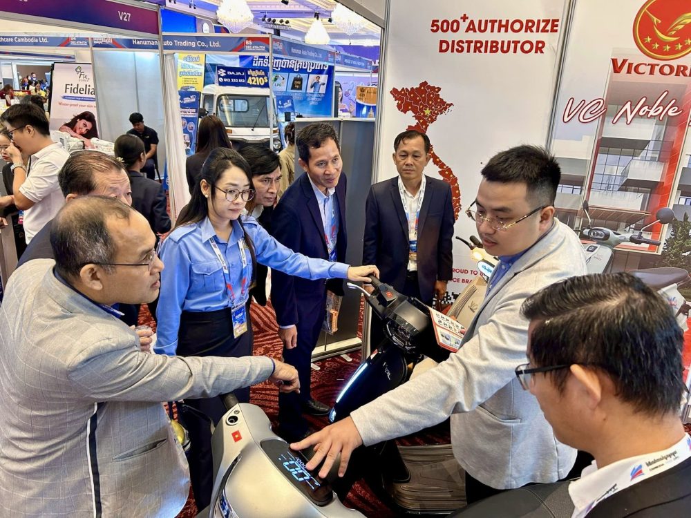 Khai mạc Hội chợ Thương mại Việt Nam tại Campuchia 2025