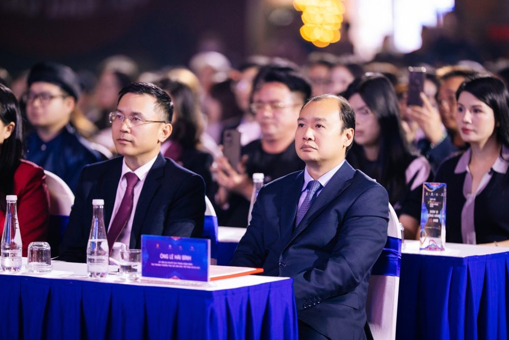 Giải thưởng “Việt Nam hạnh phúc – Happy Vietnam 2025”: Lan tỏa hình ảnh Việt Nam hạnh phúc, nhân văn Giải thưởng “Việt Nam hạnh phúc – Happy Vietnam 2025”: Lan tỏa hình ảnh Việt Nam hạnh phúc, nhân văn