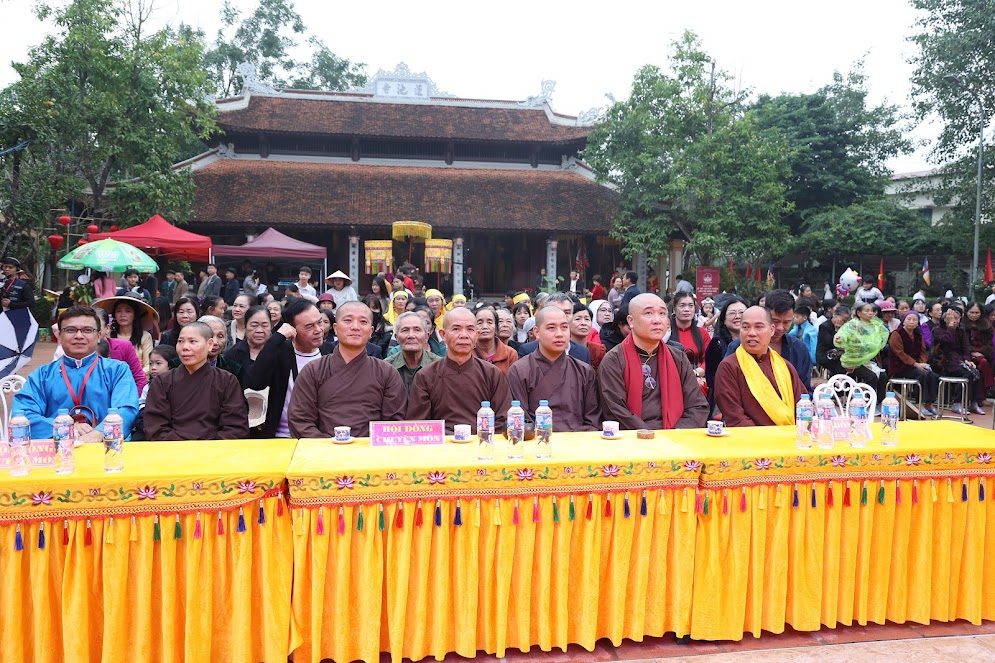 Hà Nội: Tổ chức Diễn xướng thực hành tín ngưỡng thờ Mẫu xứ Đoài năm 2025 Hà Nội: Tổ chức Diễn xướng thực hành tín ngưỡng thờ Mẫu xứ Đoài năm 2025