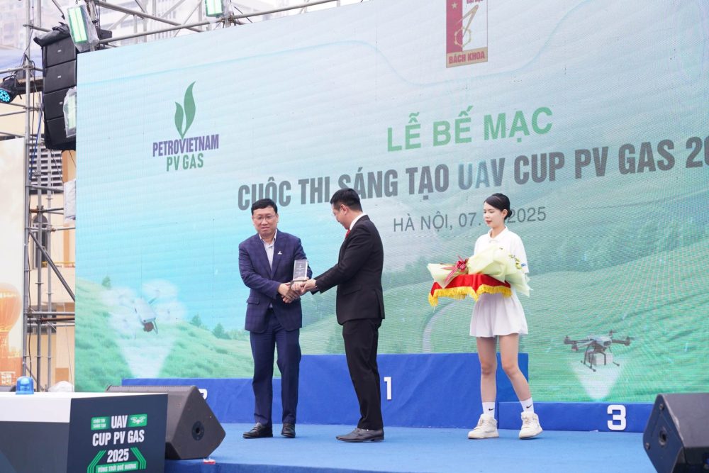 Cuộc thi Sáng tạo UAV 2025 – Cup PV GAS: Sân chơi công nghệ mở ra tương lai “kinh tế tầm thấp” tại Việt Nam Cuộc thi Sáng tạo UAV 2025 – Cup PV GAS: Sân chơi công nghệ mở ra tương lai “kinh tế tầm thấp” tại Việt Nam