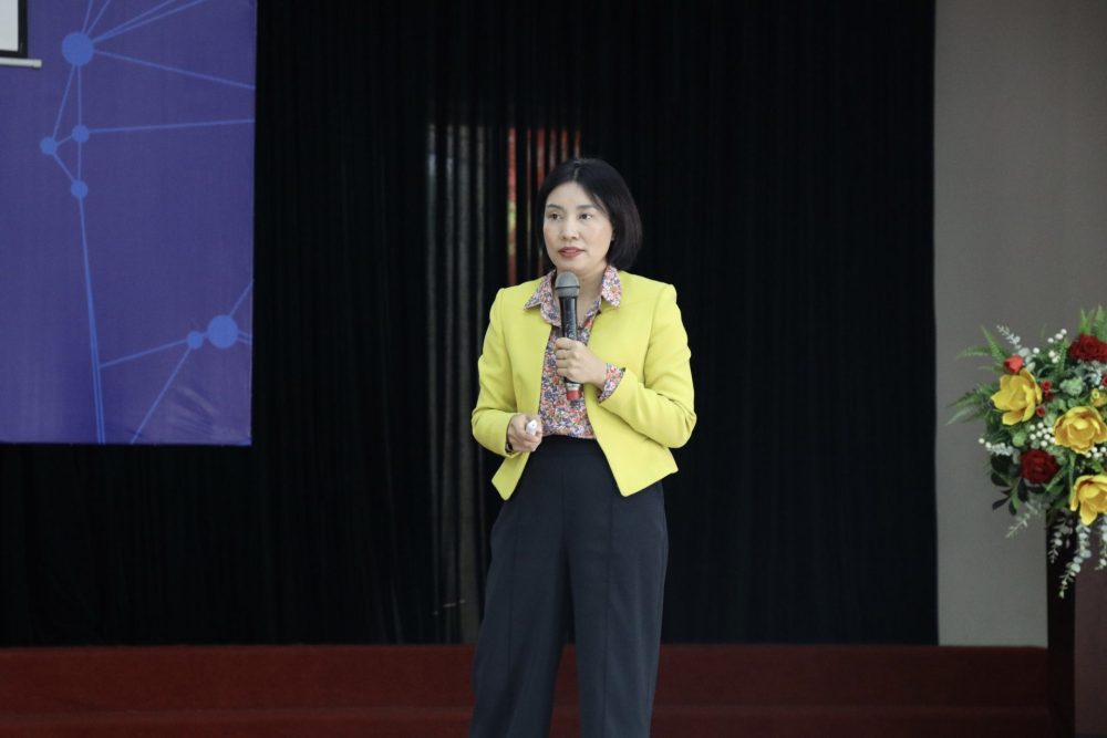 Bồi dưỡng kiến thức hệ sinh thái học tập sáng tạo cho giáo viên: một số gợi mở về giáo dục sáng tạo trong kỷ nguyên số