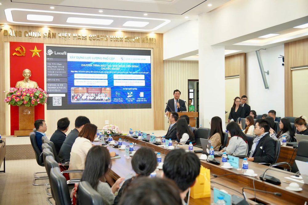 AIUNI tạo điểm nhấn tại Techfest Việt Nam 2025 với loạt hoạt động về AI AIUNI tạo điểm nhấn tại Techfest Việt Nam 2025 với loạt hoạt động về AI